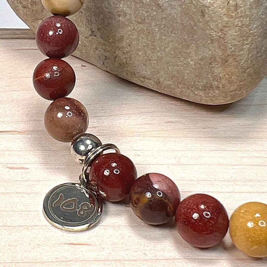 Mookite Flat Peanut Stretch Gemstone Bracelet main image 0